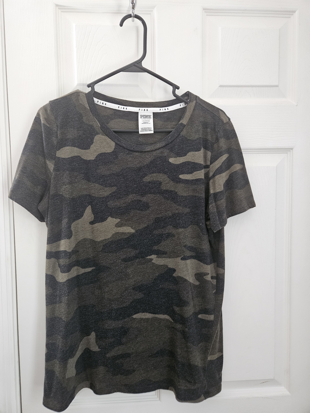 PINK Victoria's Secret Camo  Green  Large
